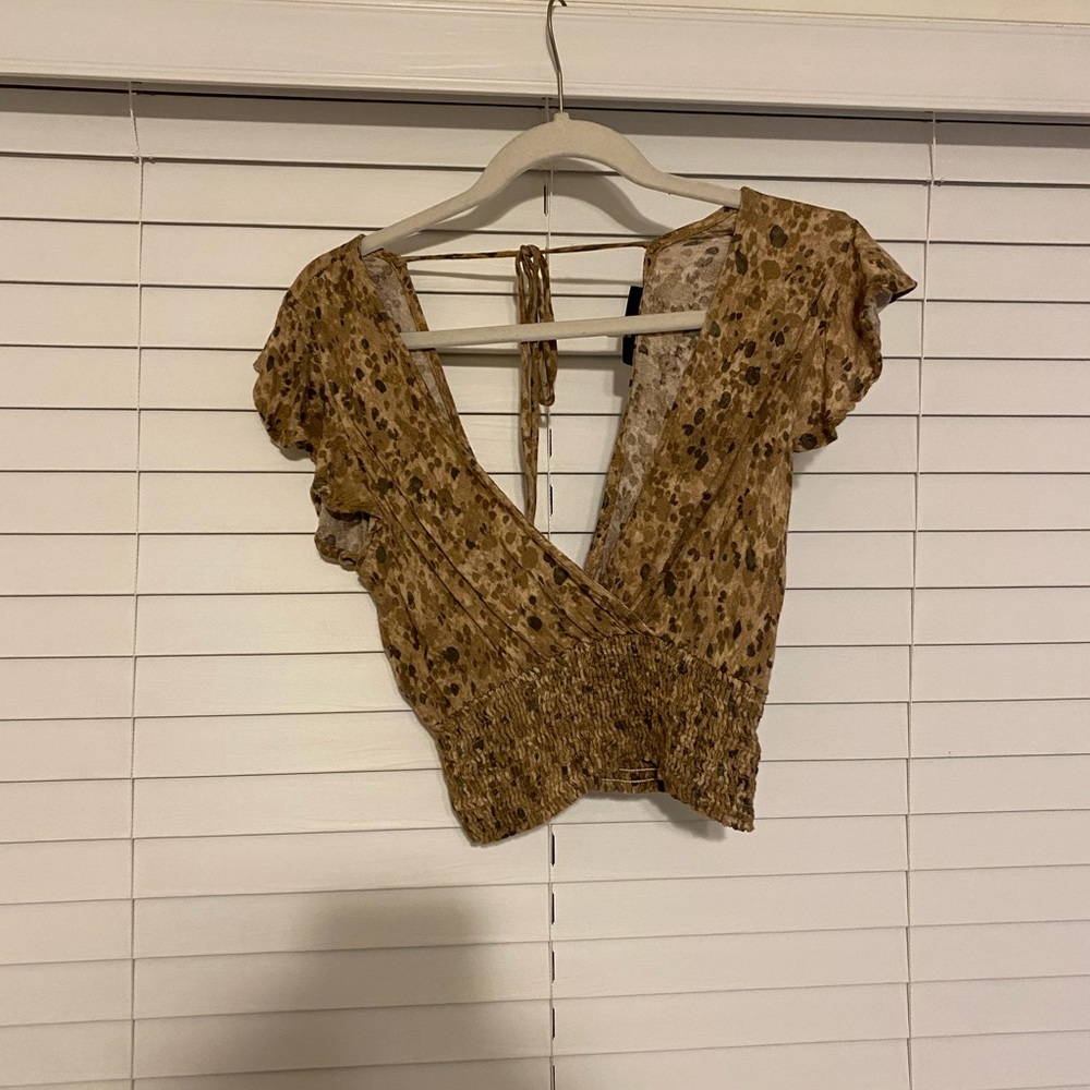 Crop top
